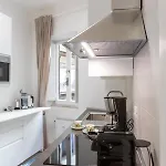 Amelie Navona Apartman *